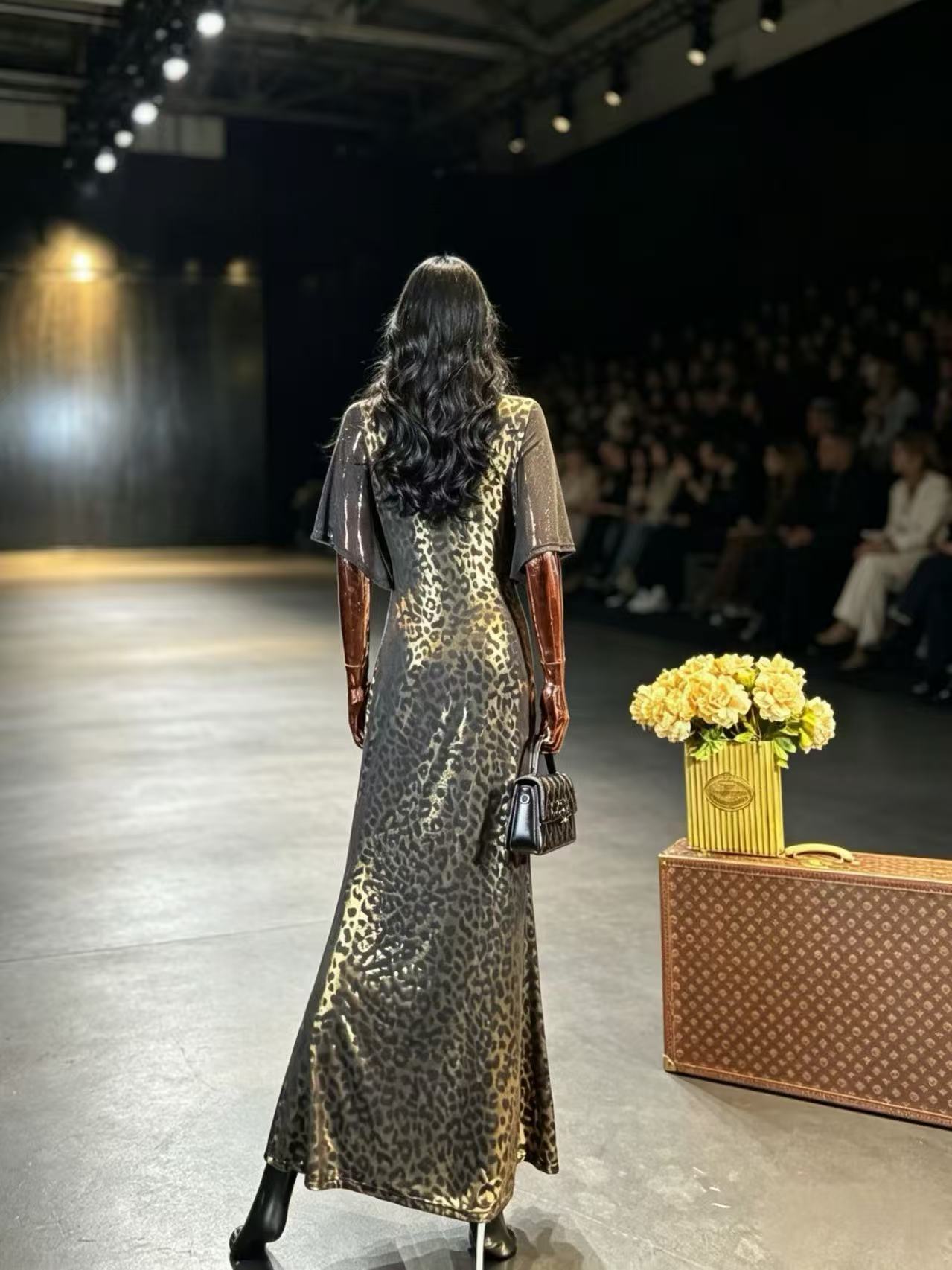 BLSS Luxury Gold Ombre Leopard Maxi Dress - Draped Cowl Neck Flutter-Sleeve Runway Gown D6331